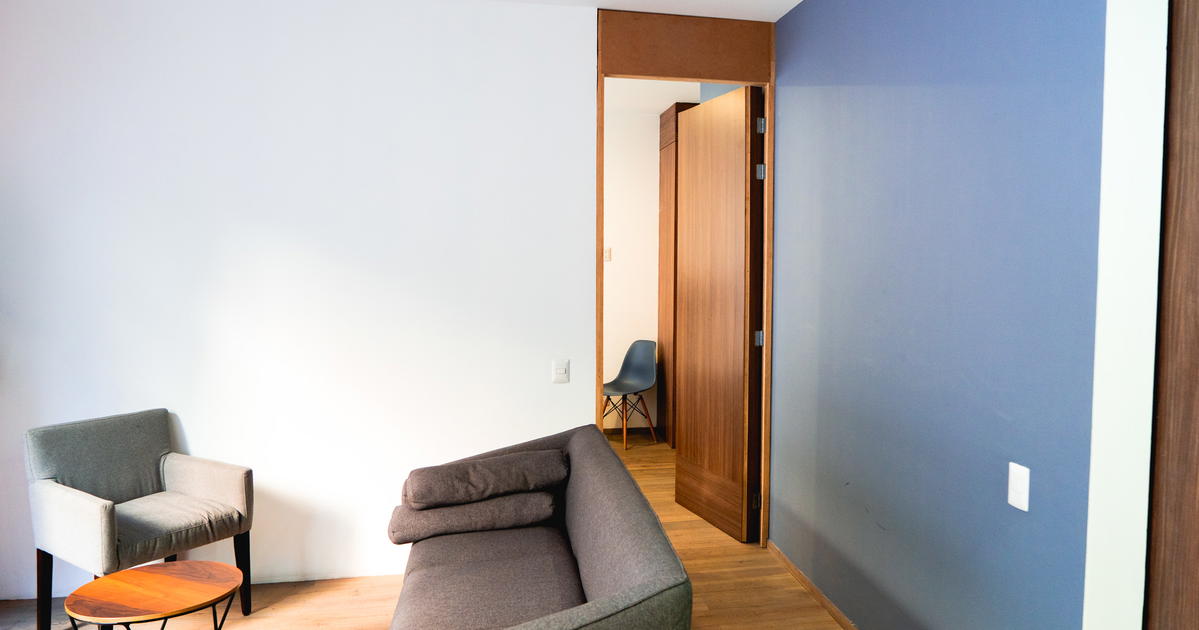 How to Declutter Your Small Apartment (Decluttering Plan) - Decluttering Small Apartment With Minimal Effort