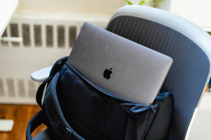 Top Bihn Shadow Guide 23L backpack with 13 inch MacBook Pro