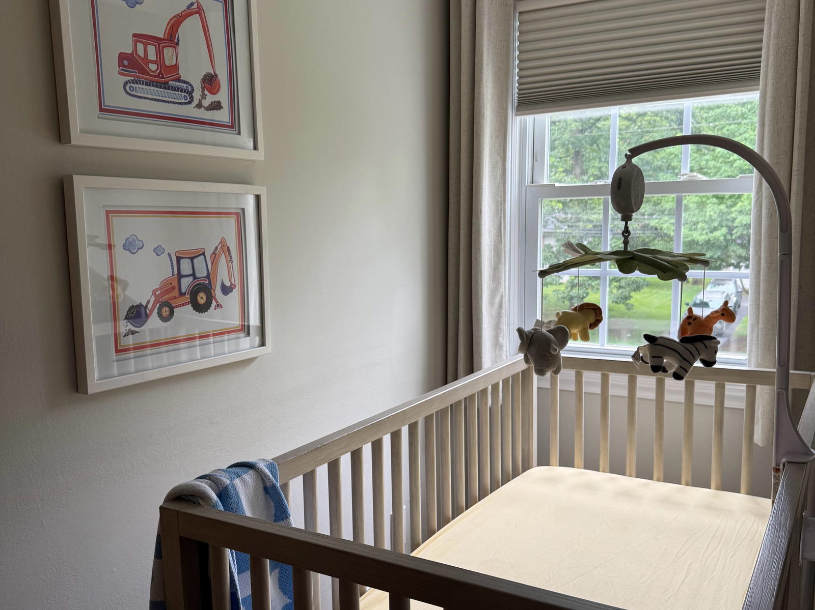 Things to get done before a baby arrives (checklist + last-minute ideas!)