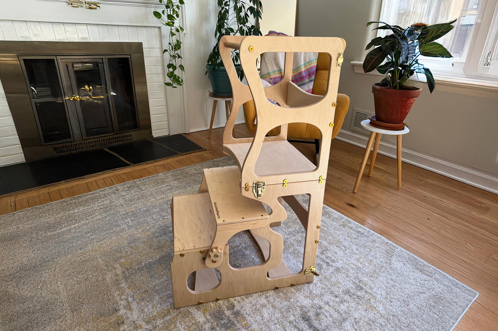 Wood and Hearts Convertible Toddler Kitchen Tower: A Parent’s Review