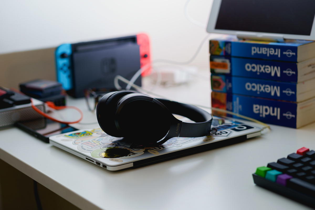 19 Tips to Improve Work-Life Balance While Working Remotely